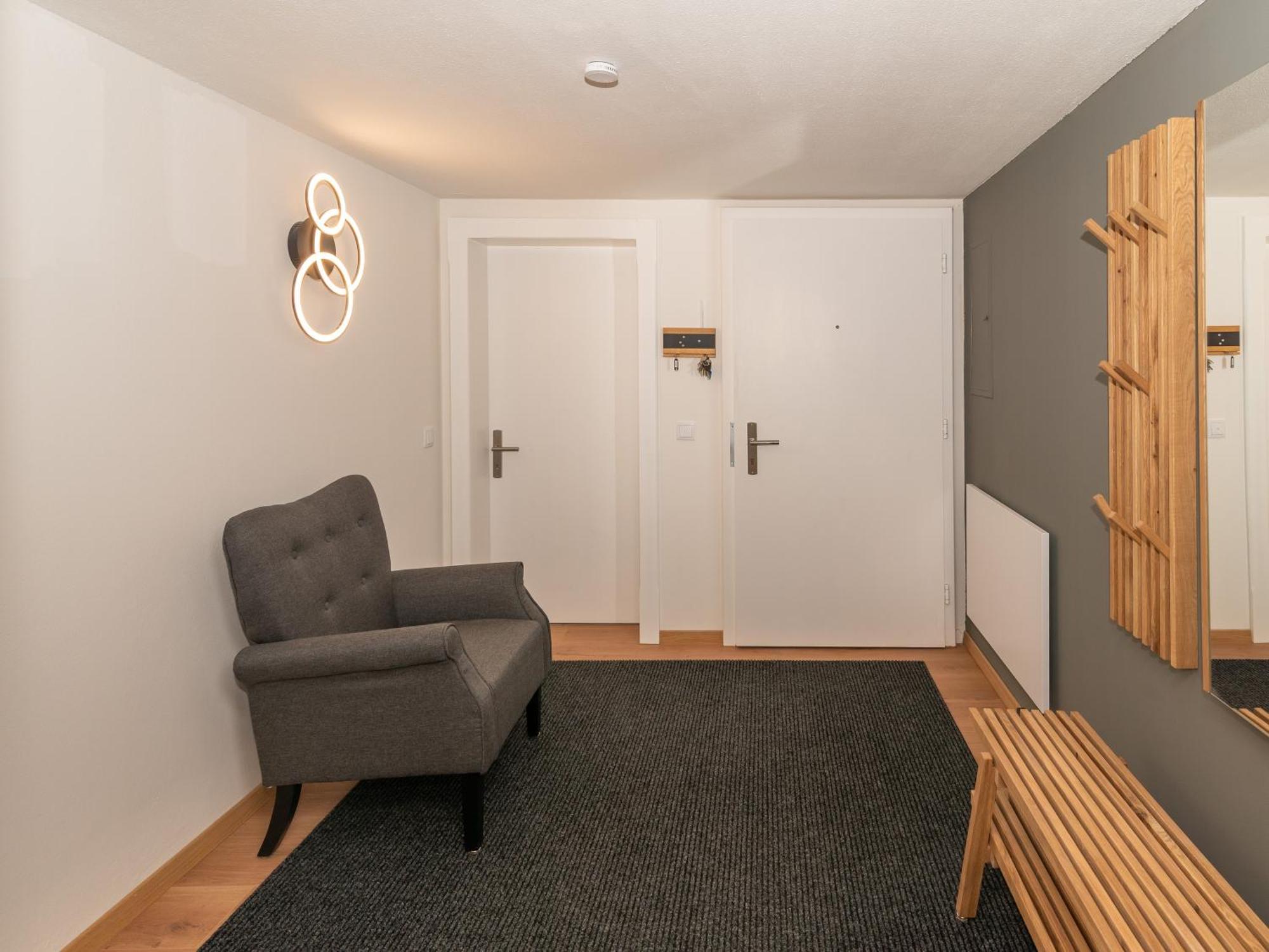 Crimson Cottage Apartments Дорнбирн Екстериор снимка