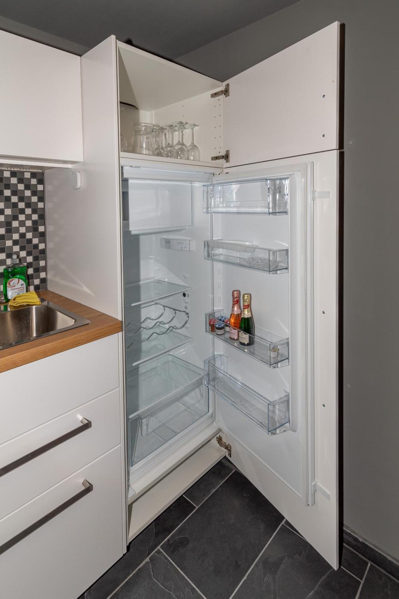 Crimson Cottage Apartments Дорнбирн Екстериор снимка