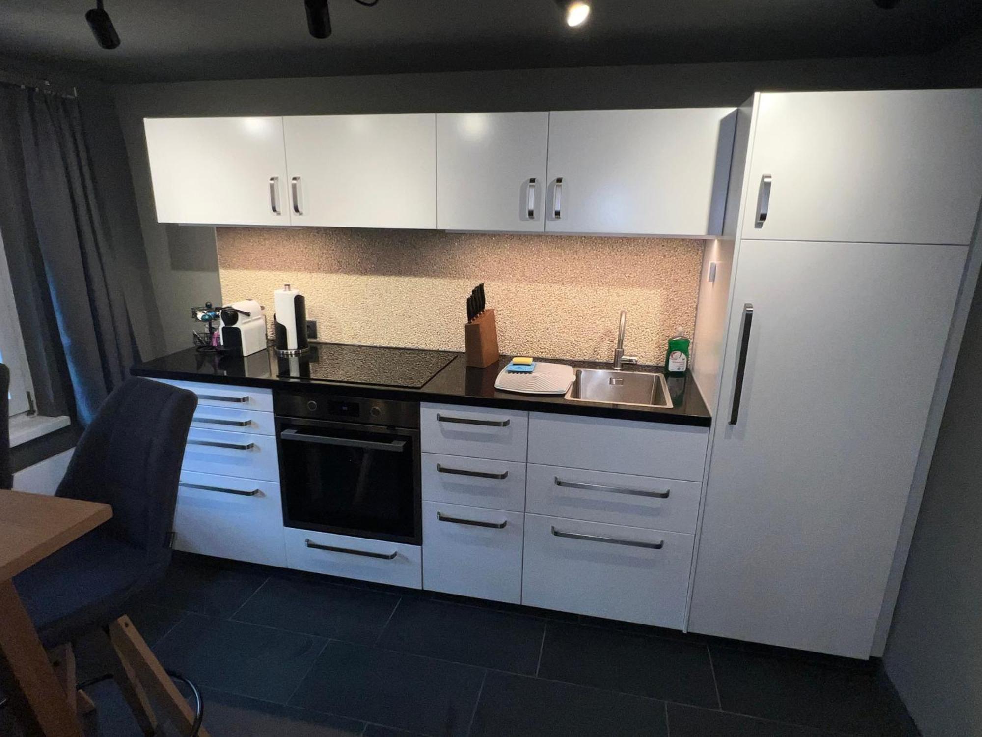 Crimson Cottage Apartments Дорнбирн Екстериор снимка